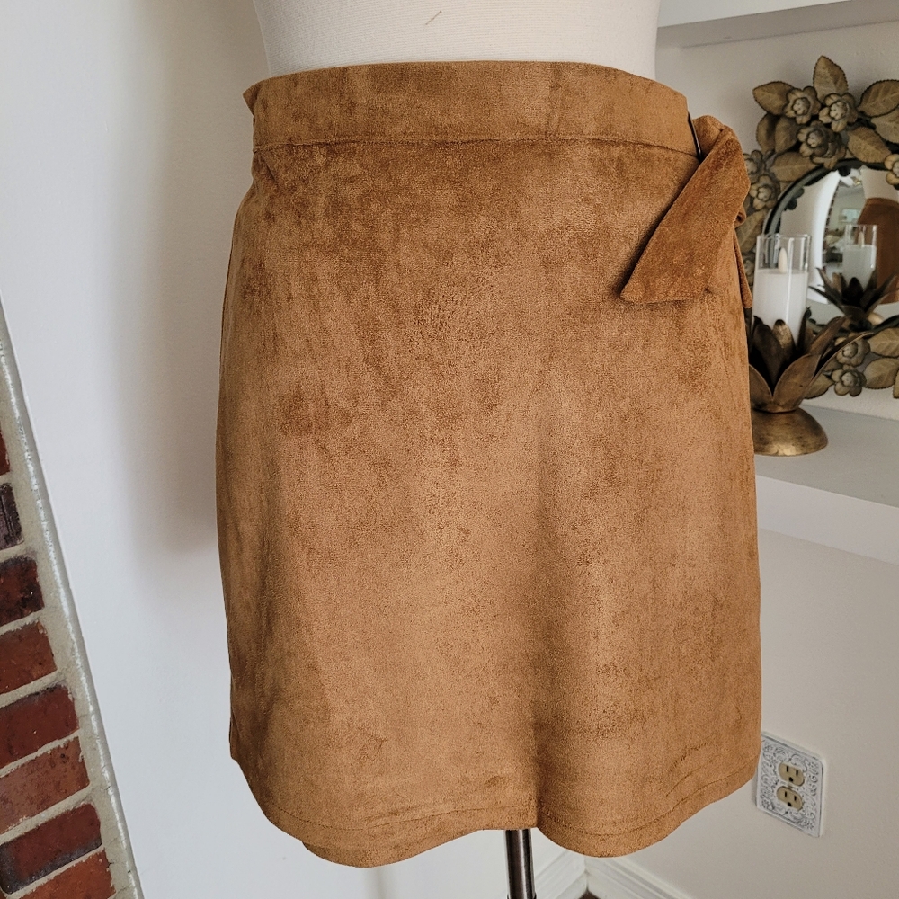 Goldie Faux Suede Wrap Skirt Size Large